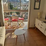 Apartment T1 Bis Centre A 50 M De La Avec Parking Prive